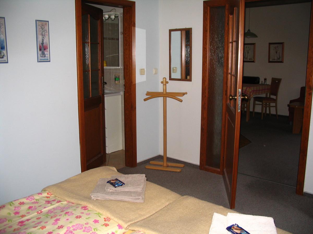 Apartmany Ingeborg Яхимов Екстериор снимка